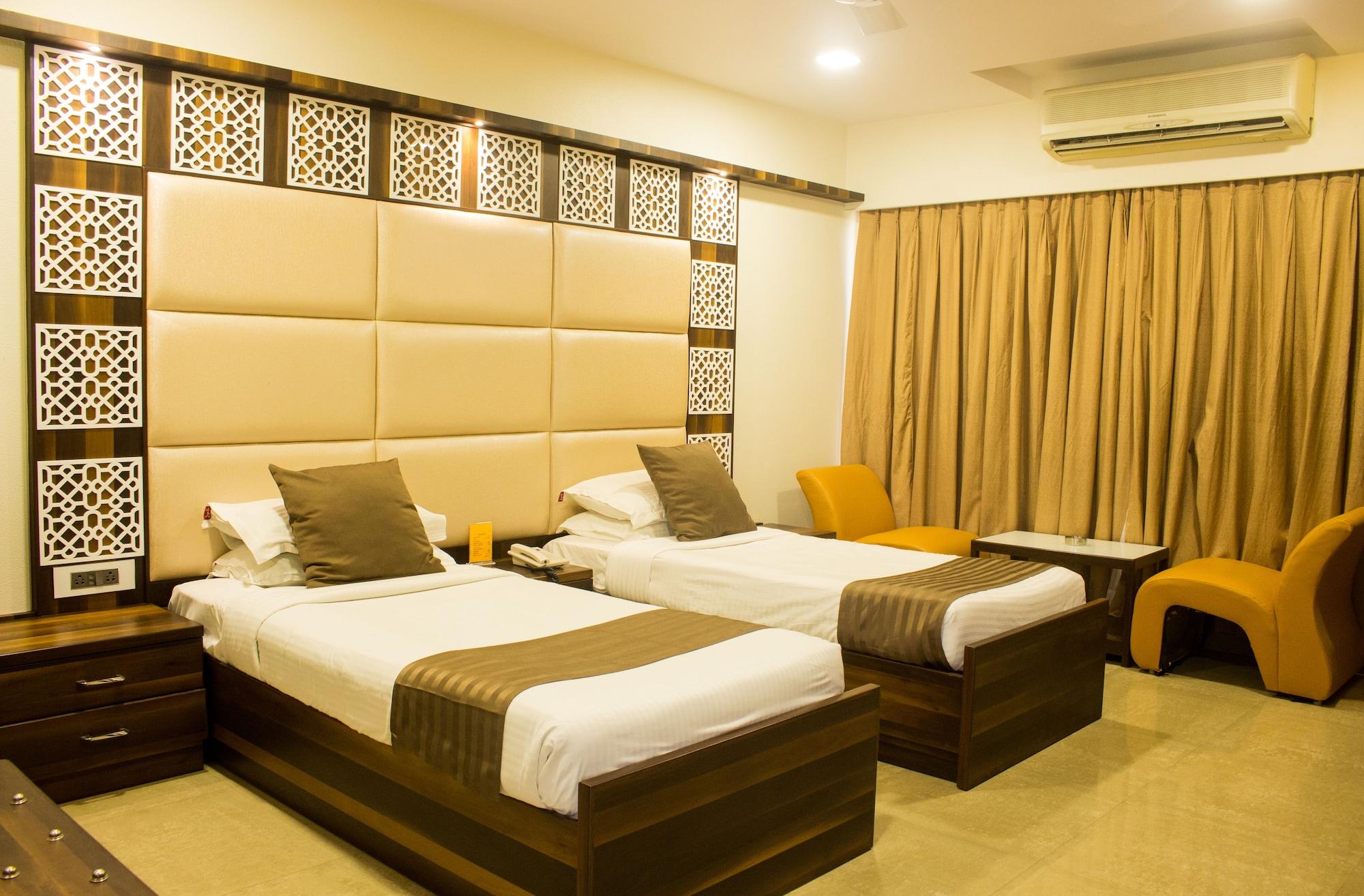 Jyoti Dwelling Hotel Mumbai Bagian luar foto