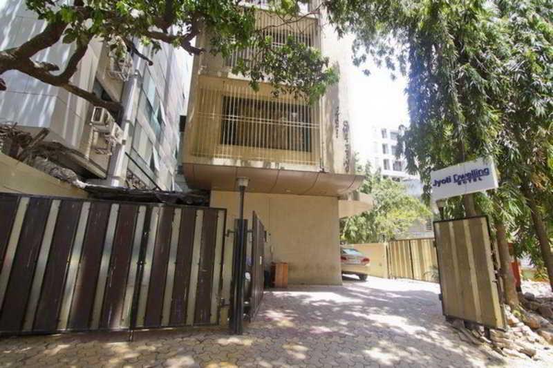 Jyoti Dwelling Hotel Mumbai Bagian luar foto